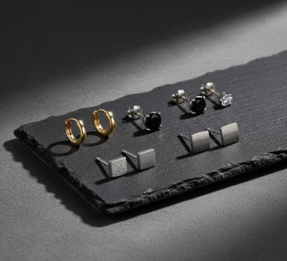 40代メンズのピアスはダサいと言わせないために